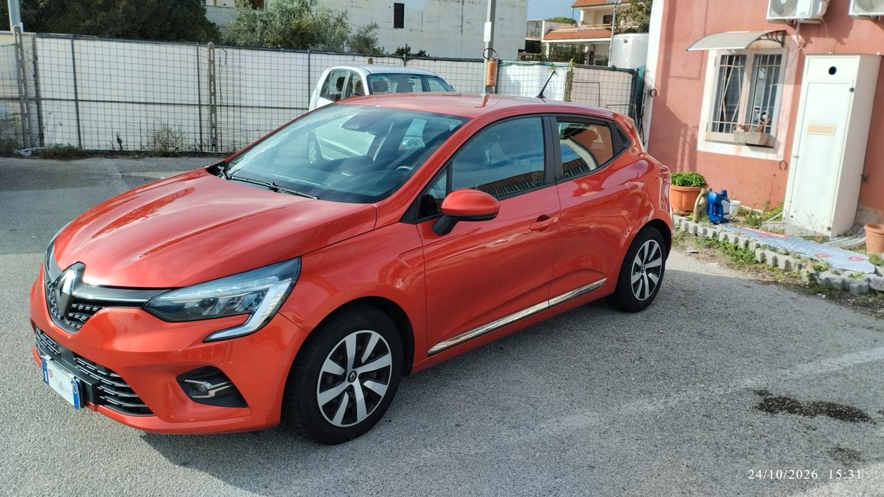 Renault Clio Full Hybrid E-Tech 140 CV 5 porte