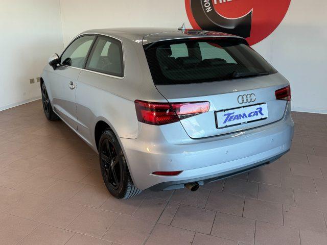 AUDI A3 1.6 TDI 116 CV S tronic Sport OK Neopat.