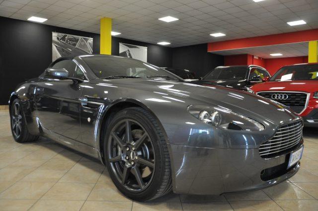 ASTON MARTIN V8 Vantage Roadster Sportshift