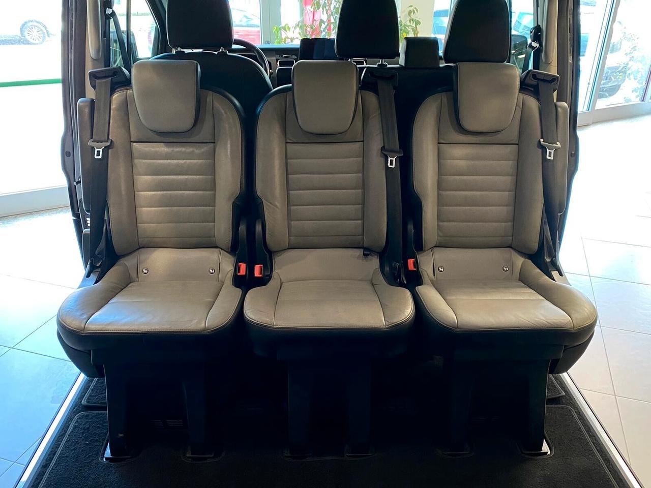 Ford Tourneo Custom L2 2.0 EcoBlue Hybrid 185 Titanium X 9POSTI