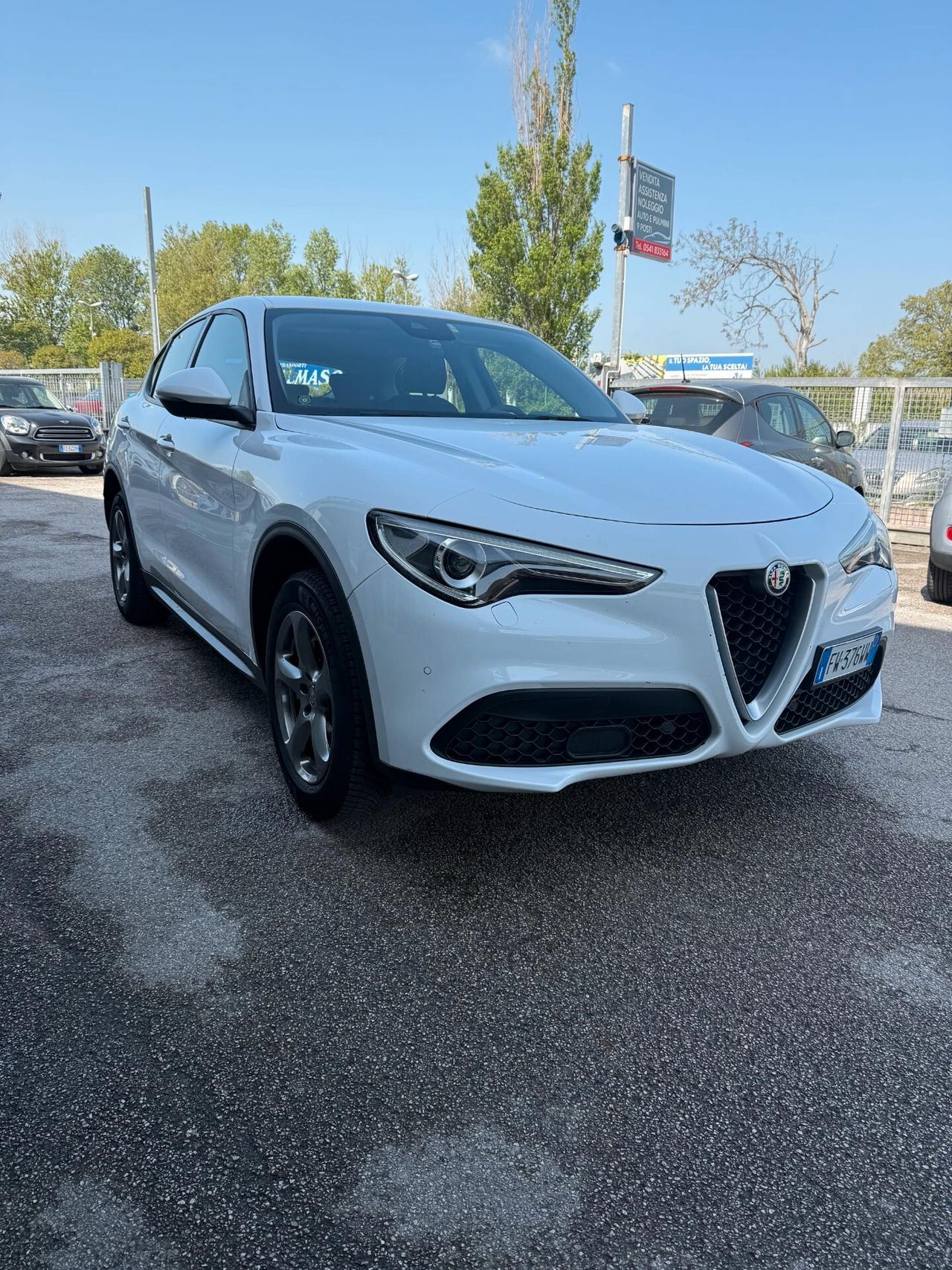 Alfa Romeo Stelvio 2.2 Turbodiesel 190 CV AT8 Q4 Executive