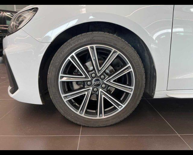 AUDI A1 SPB 30 TFSI S line edition