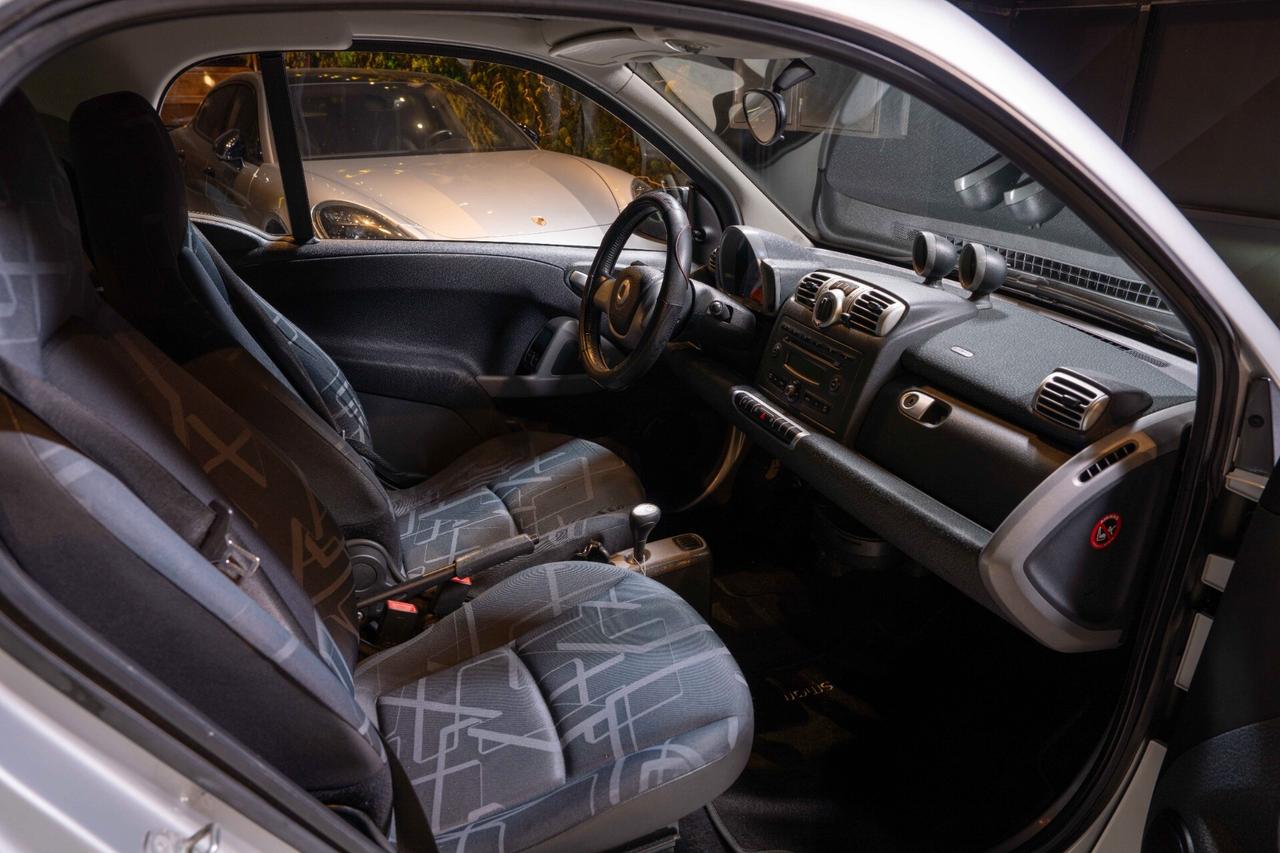 Smart ForTwo 1000 62 kW coupé passion