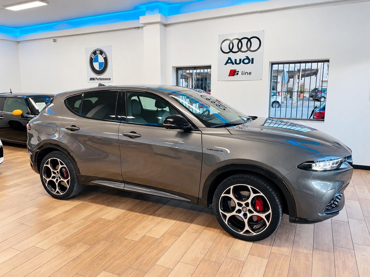 Alfa Romeo Tonale 1.3 280 CV PHEV AT6 Q4 Veloce