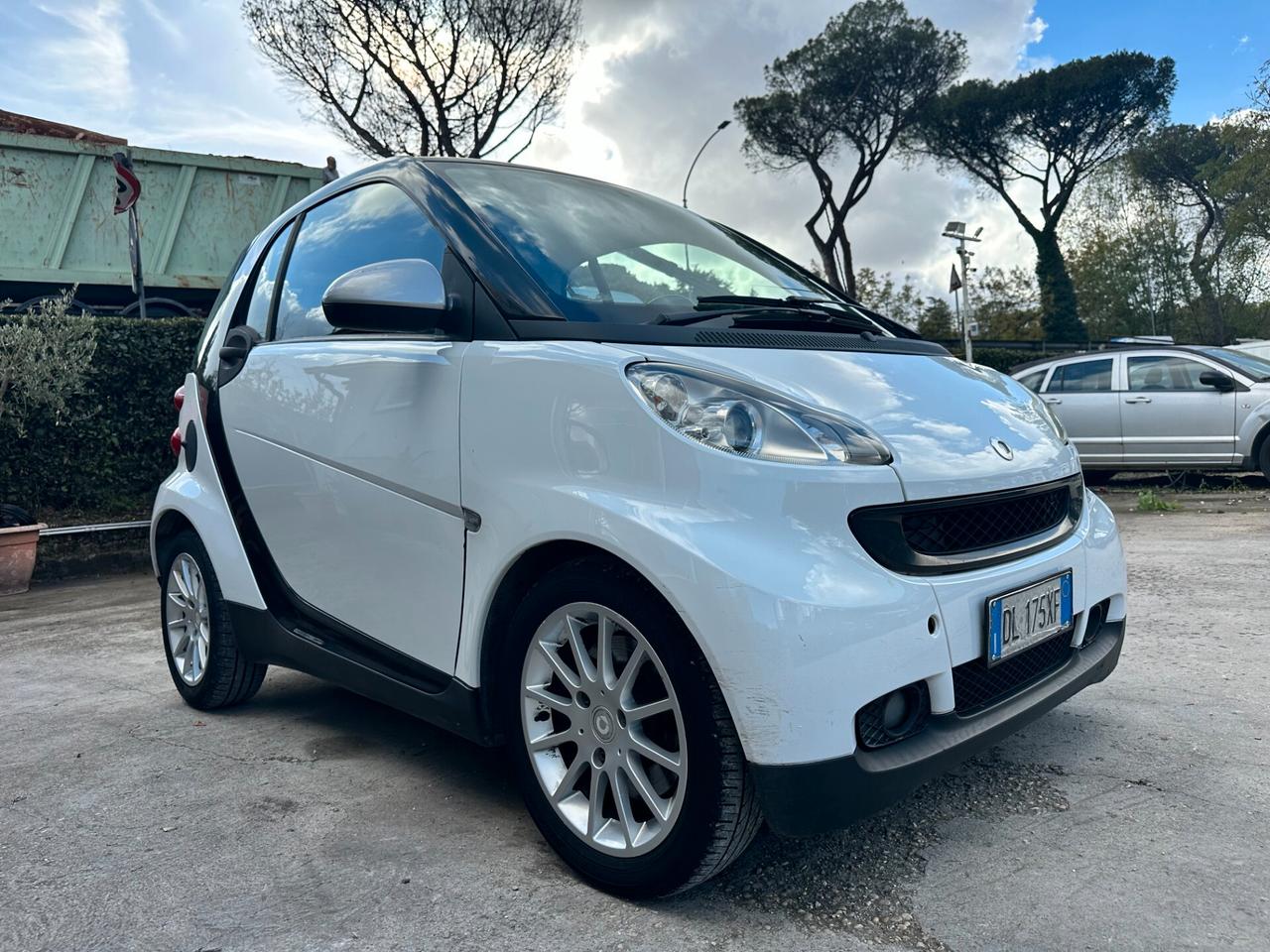 Smart ForTwo 1000 62 kW coupé passion