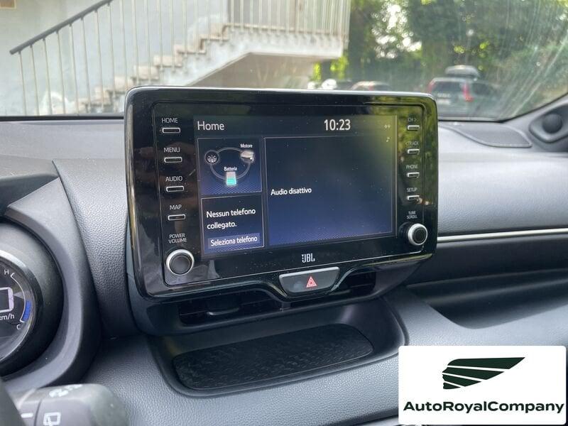 Toyota Yaris 1.5 Hybrid 5 porte Lounge IVA ESPOSTA