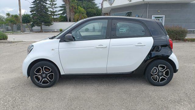 SMART ForFour 1.0 Manuale Passion n°24