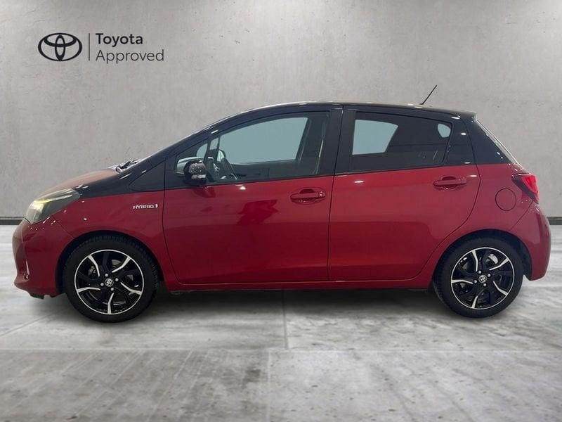 Toyota Yaris 1.5 Hybrid 5 porte Trend "Red Edition"