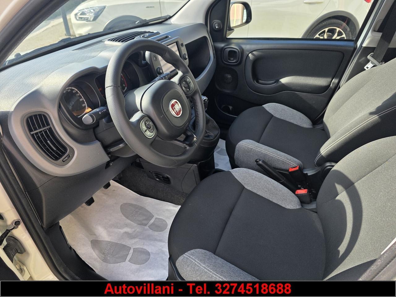 Fiat panda1.0 firefly SeS Hybrid 2022