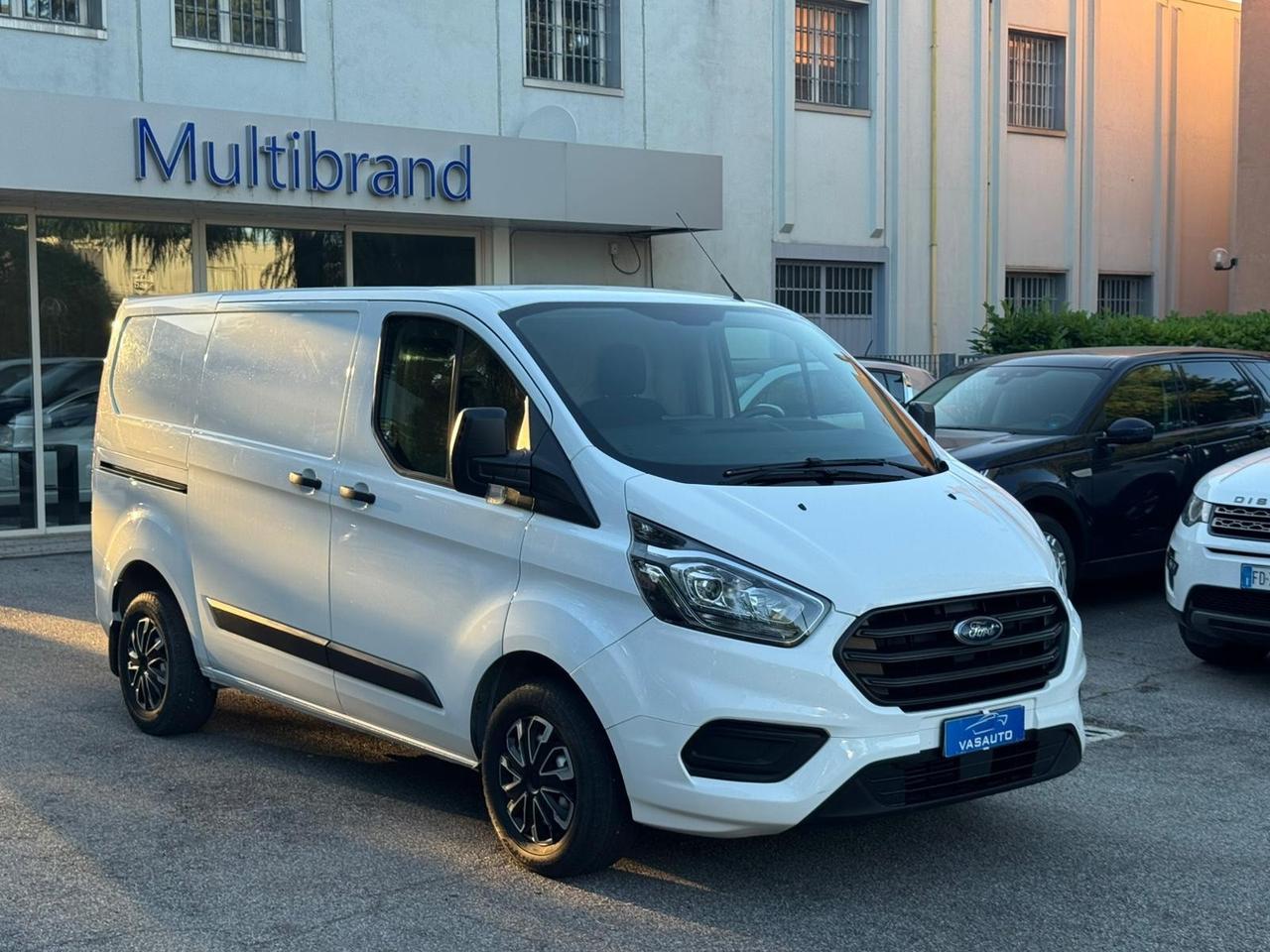 Ford Transit Custom 280 2.0 TDCi 130 PC Furgone Titanium