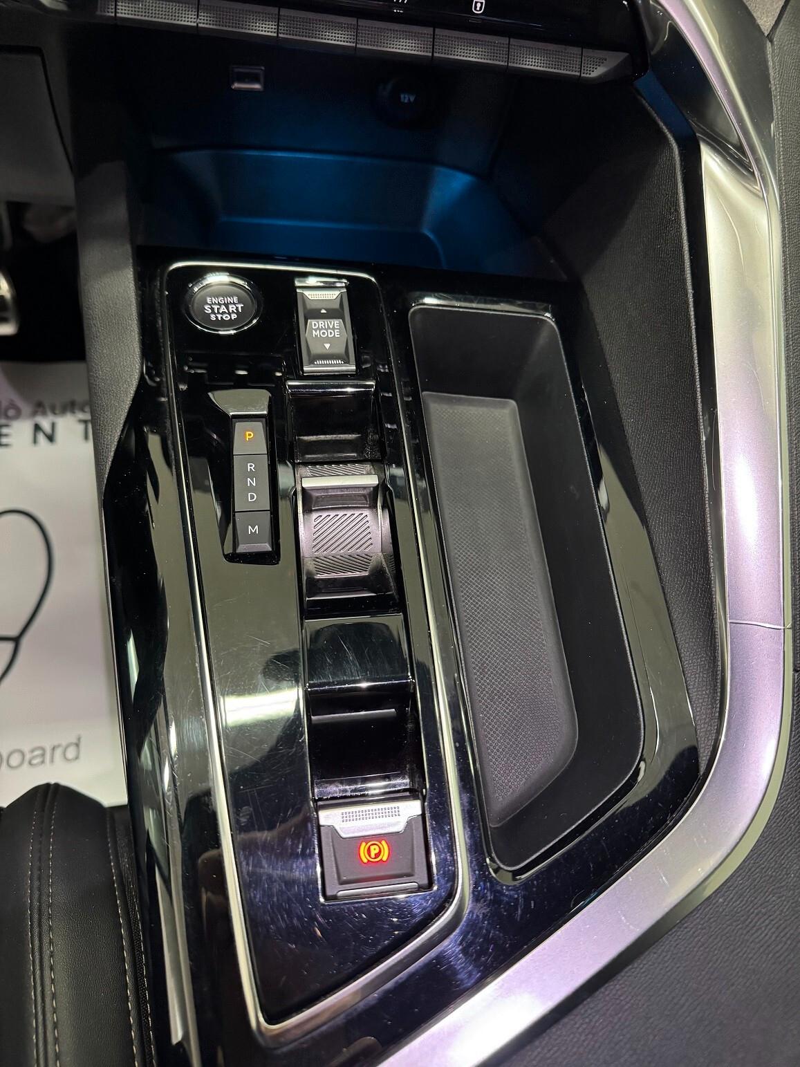 5008 1.5HDi 130cv EAT8 GT 7POSTI SUPER BELLA