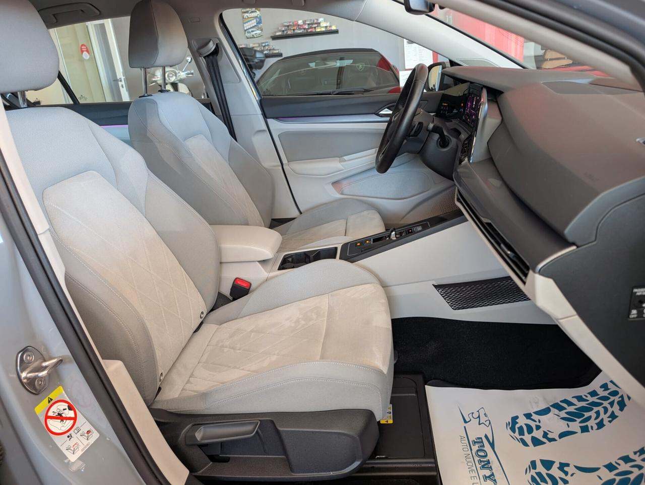 Volkswagen Golf 1.5 eTSI 150 CV EVO ACT DSG 1st Edition Style