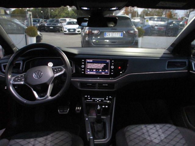 VOLKSWAGEN Taigo 1.0 TSI 110 CV DSG R-Line TETTO/CarPlay