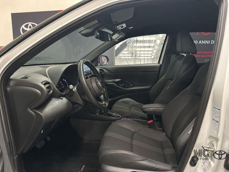 Toyota Yaris Cross 1.5 Hybrid 5p. E-CVT AWD-i Adventure