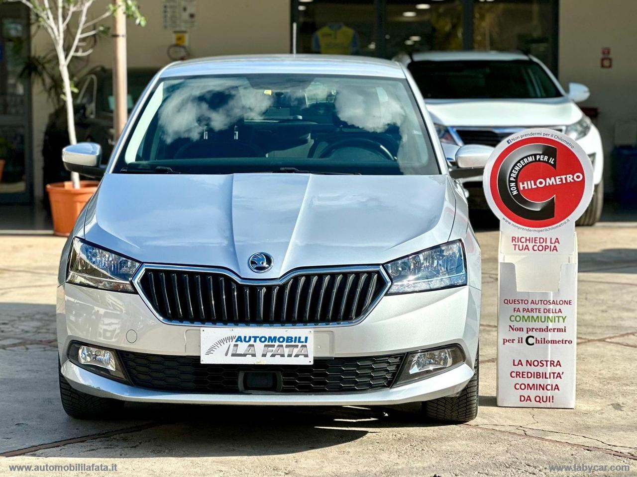 SKODA Fabia 1.0 MPI 60 CV Design Edition PER NEOPATENTATI