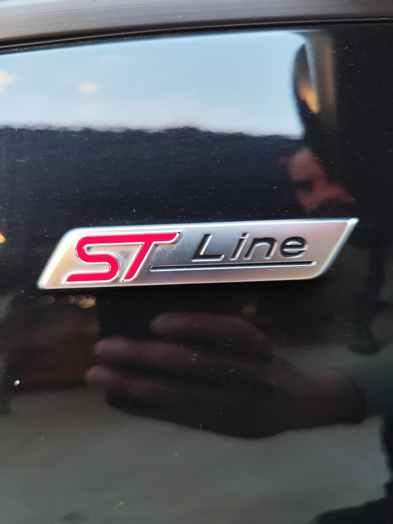 Ford Kuga 2.5 Plug In Hybrid 225 CV CVT 2WD ST-Line