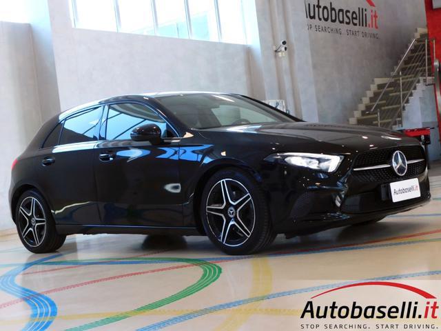 MERCEDES-BENZ A 180 D SPORT TECH PACK NIGHT PACK 8G-DCT