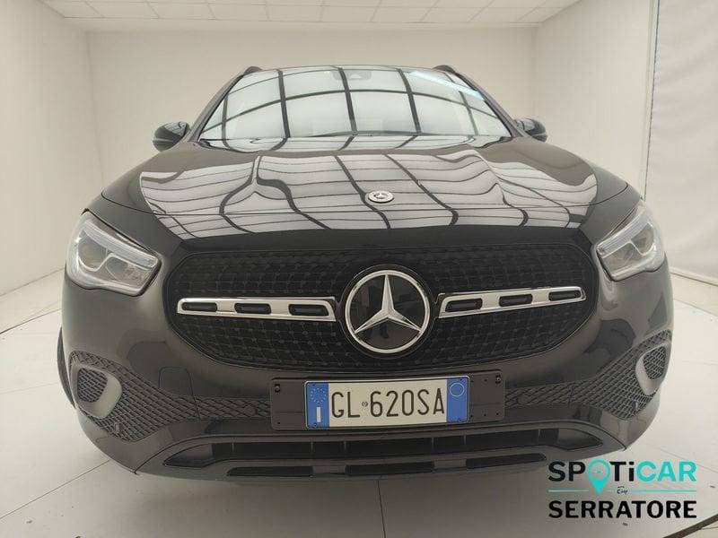 Mercedes-Benz GLA - H247 180 Sport Plus auto