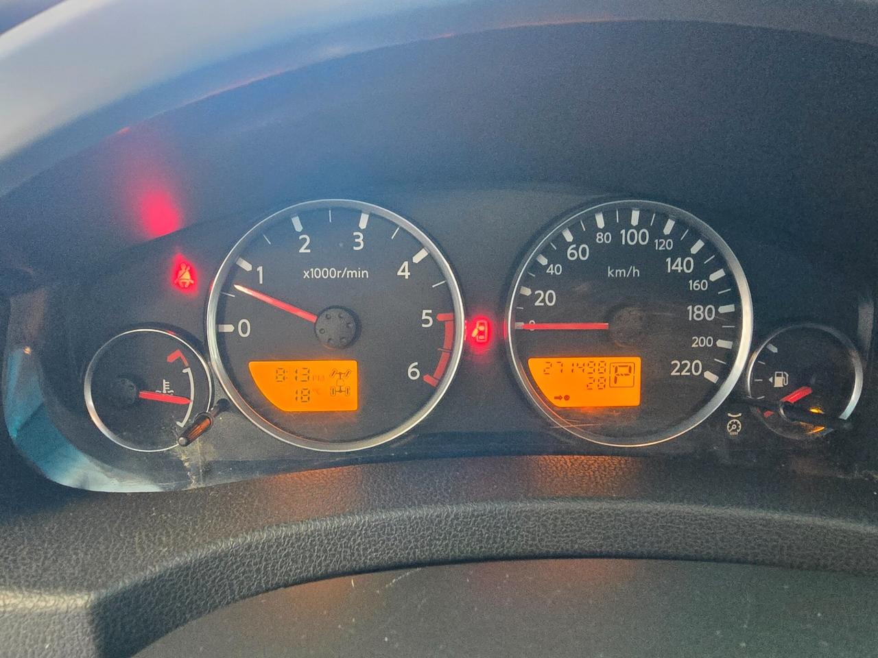 Nissan Pathfinder 2.5 dCi LE