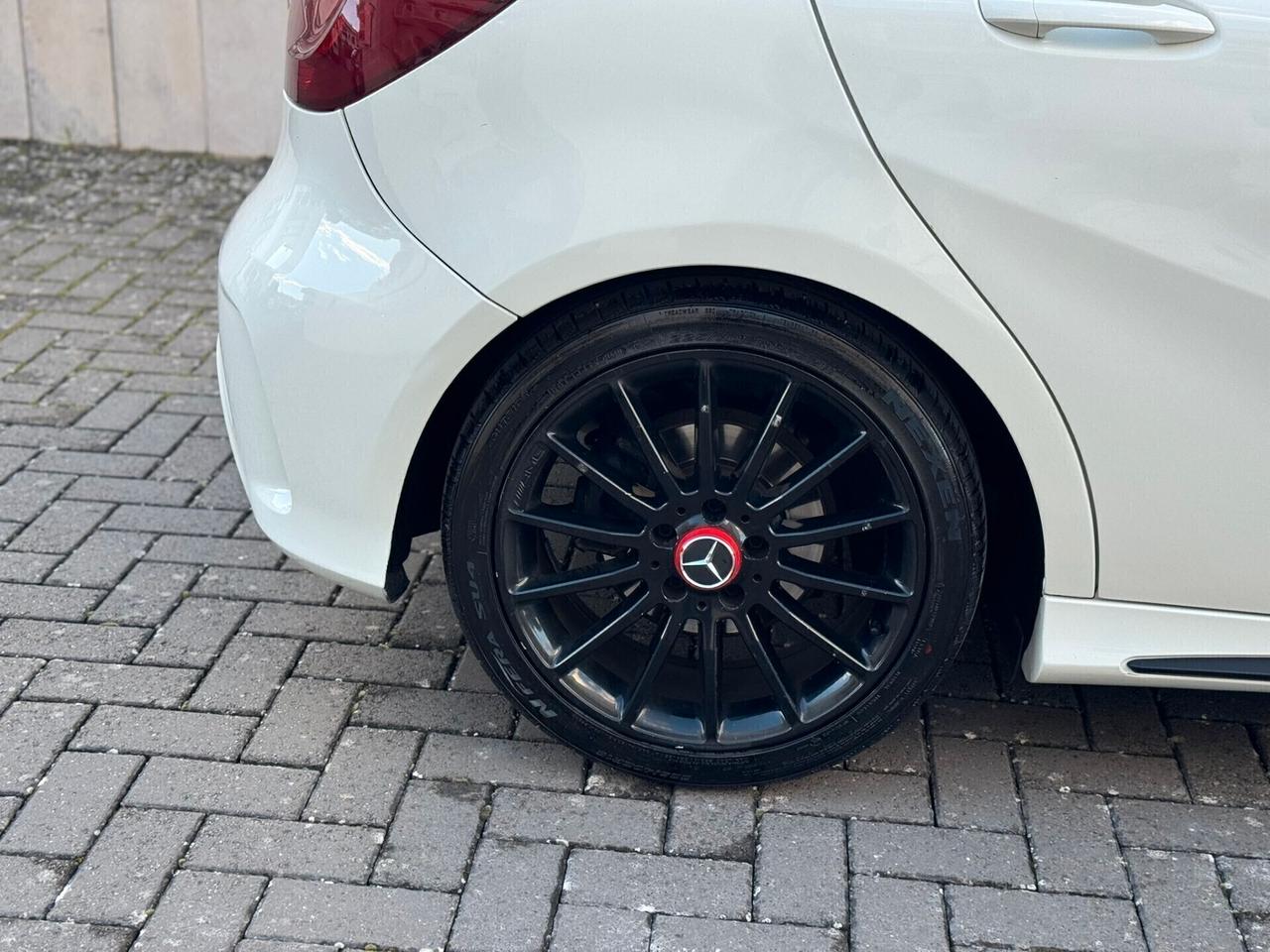 Mercedes-benz A 200 CDI 136 CV PREMIUM,AMG,FULL