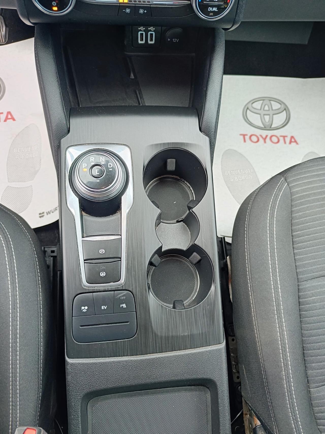 Ford Kuga 2.5 Plug In Hybrid 225 CV CVT 2WD Titanium Business