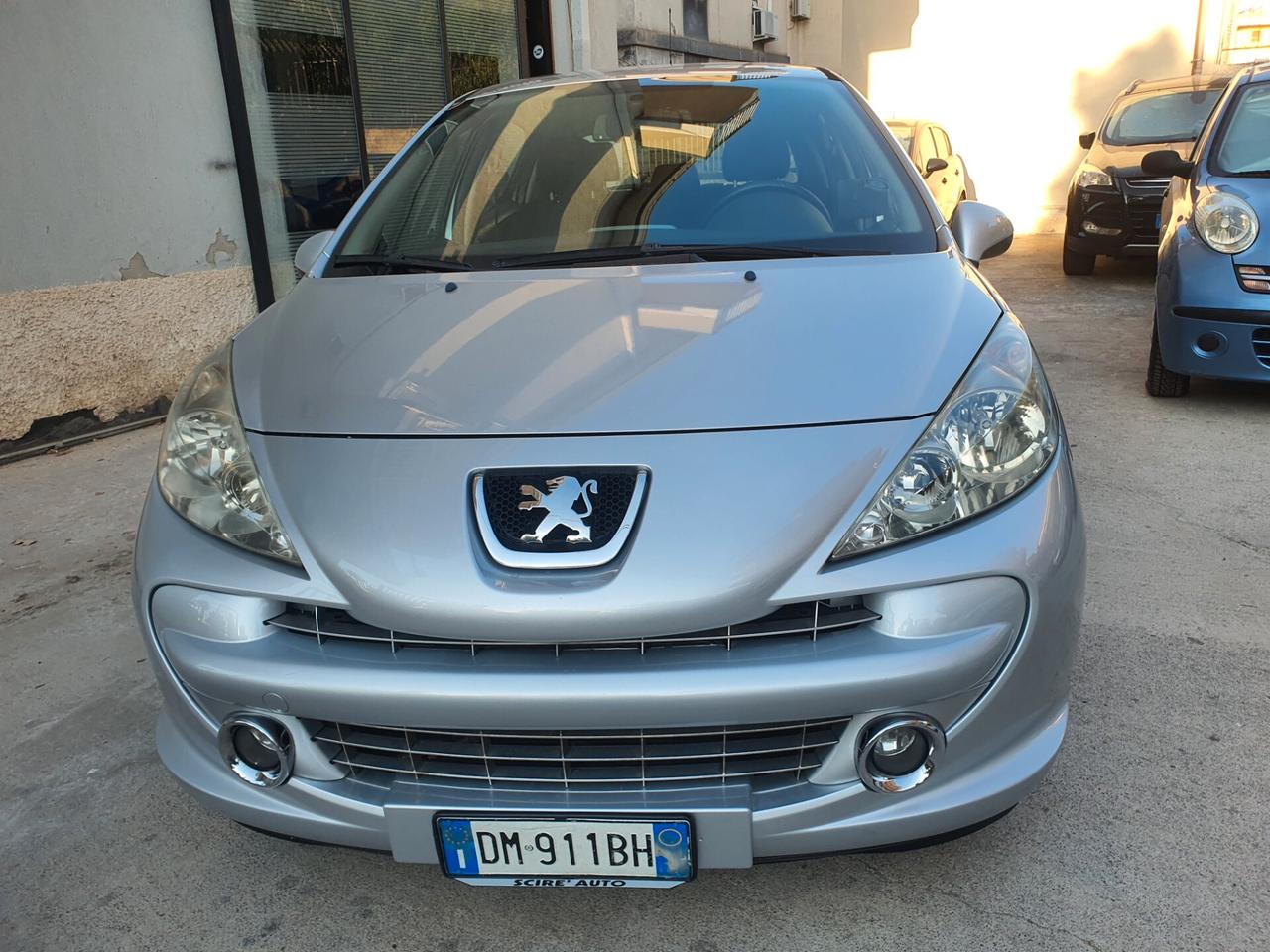 Peugeot 207 1.6 HDi 90CV 5p. XS