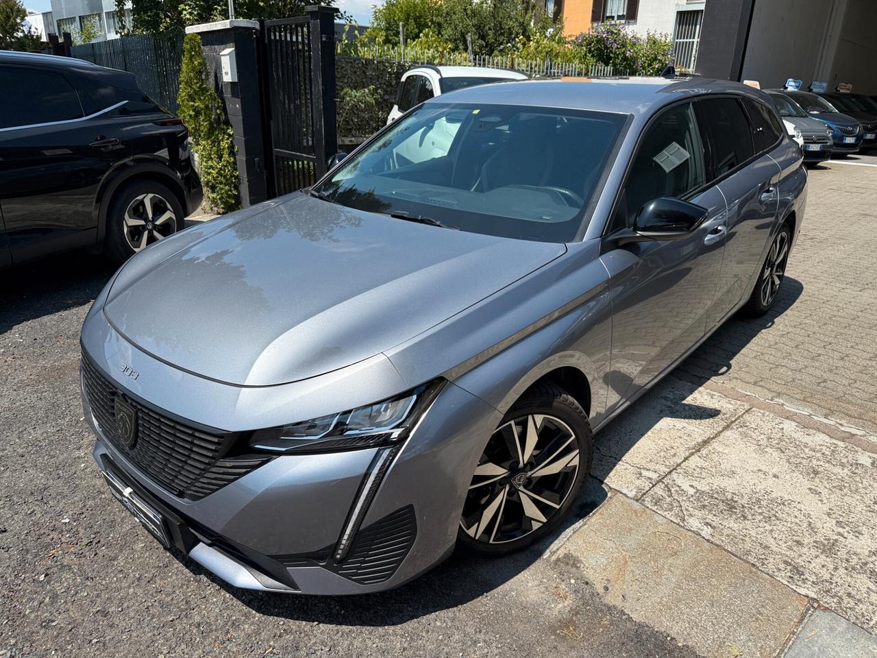 Peugeot 308 BlueHDi 130 S&S EAT8 SW Allure