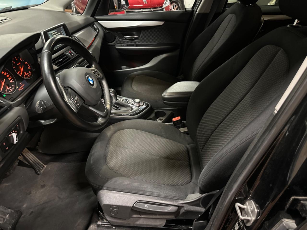 Bmw 2er Active Tourer 218d Advantage