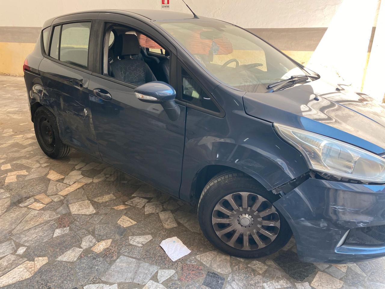 Ford B-Max 1.0cc benzina (PRIVATO)-2013