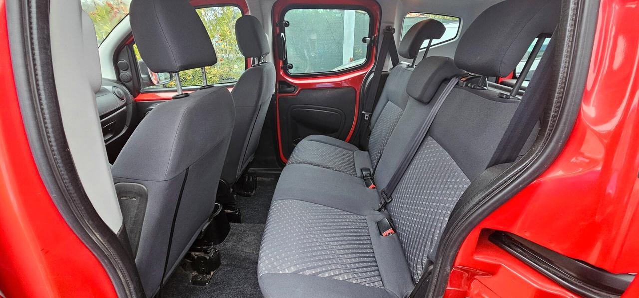 Peugeot Bipper solo 82.000 KM