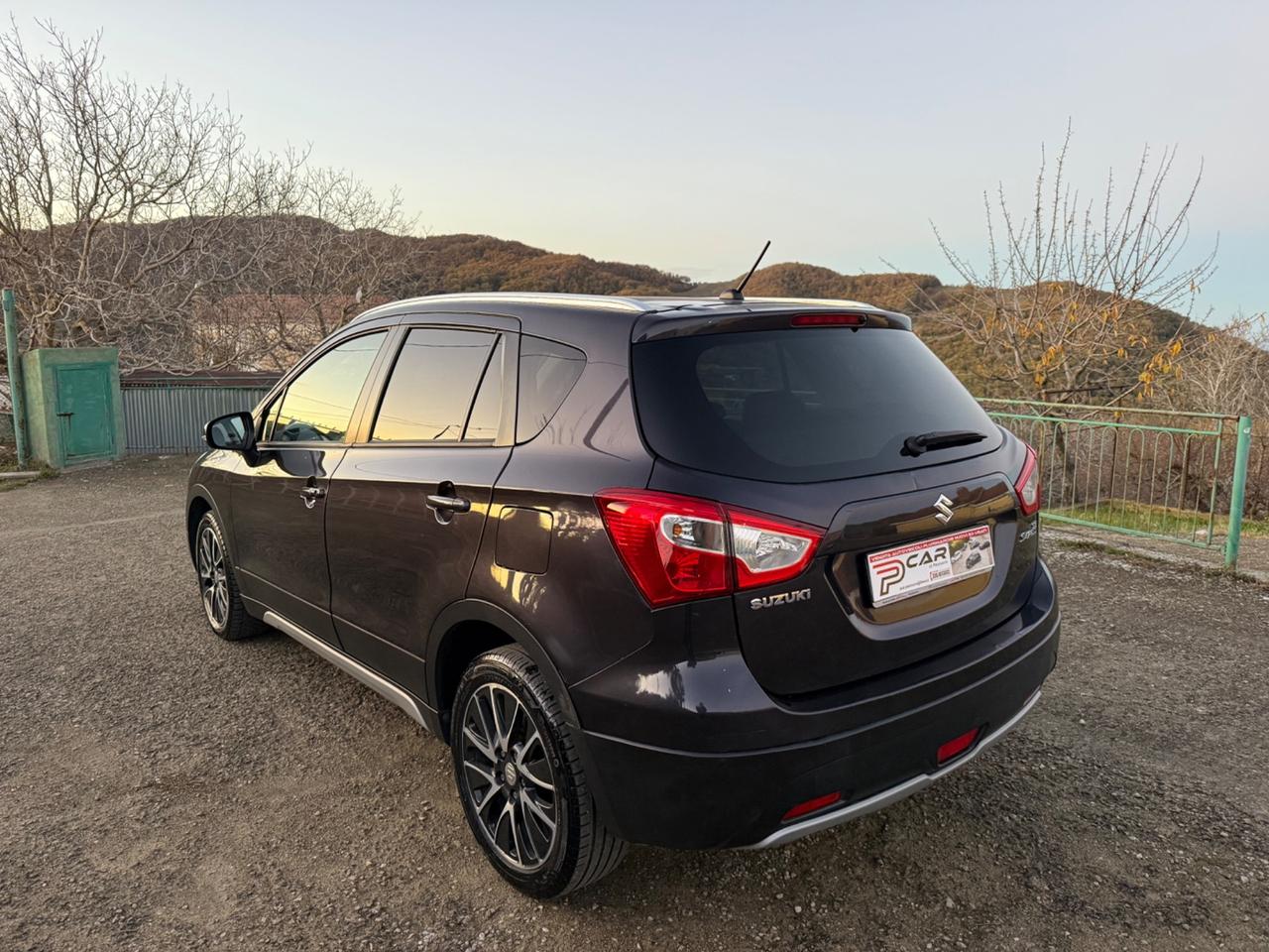 Suzuki S-Cross 1.6 DDiS Top