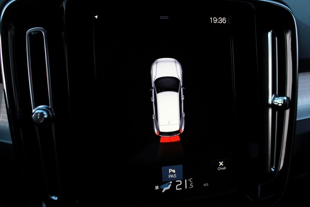 VOLVO XC40 D3 Geartronic 150 CV *FULL LED