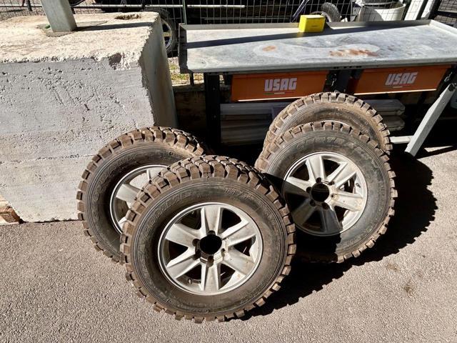 ISUZU D-Max 2.5 Crew Cab Planet 4WD