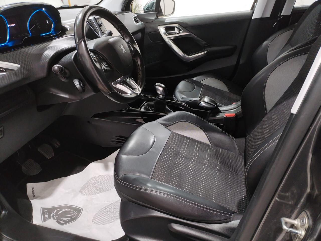 Peugeot 2008 BlueHDi 100 Allure