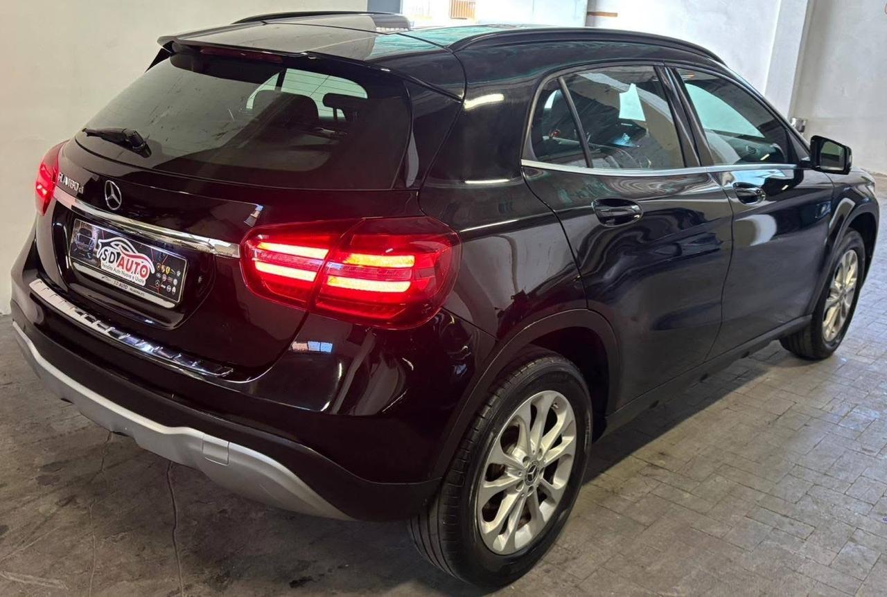 Mercedes-benz GLA 180 d Business