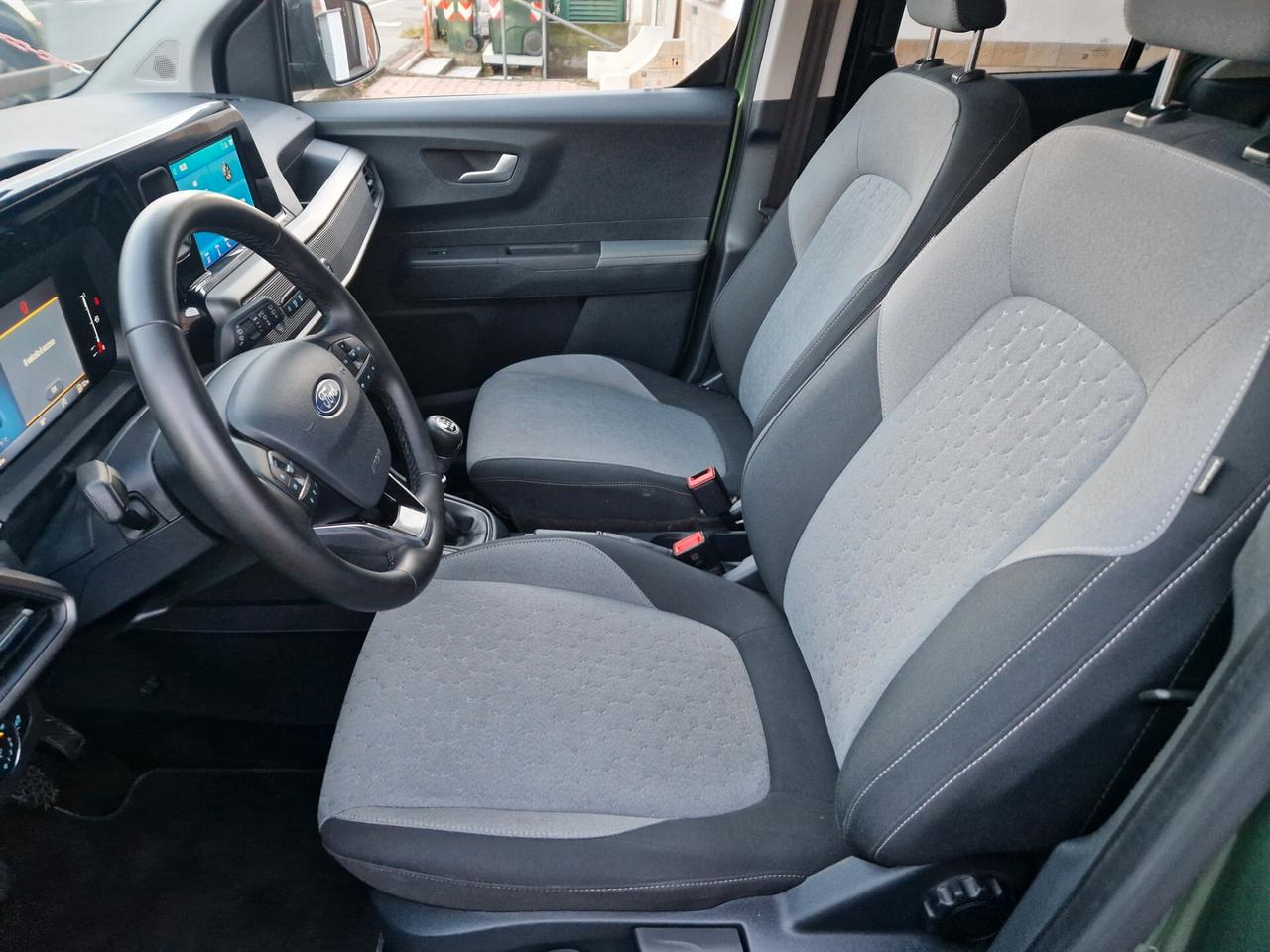 Ford Tourneo Courier 1.0 125CV "46.400 km" Carplay, Telecamera, Sensori