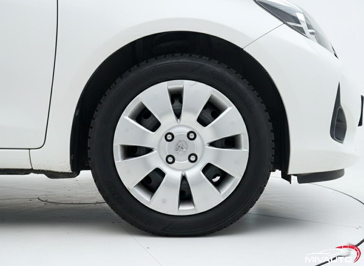 Toyota Yaris 1.0 5 porte Sol