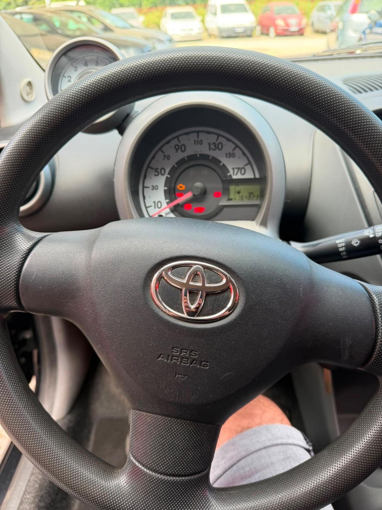 Toyota Aygo 1.0 12V VVT-i 3 porte Sol X Neopatentati