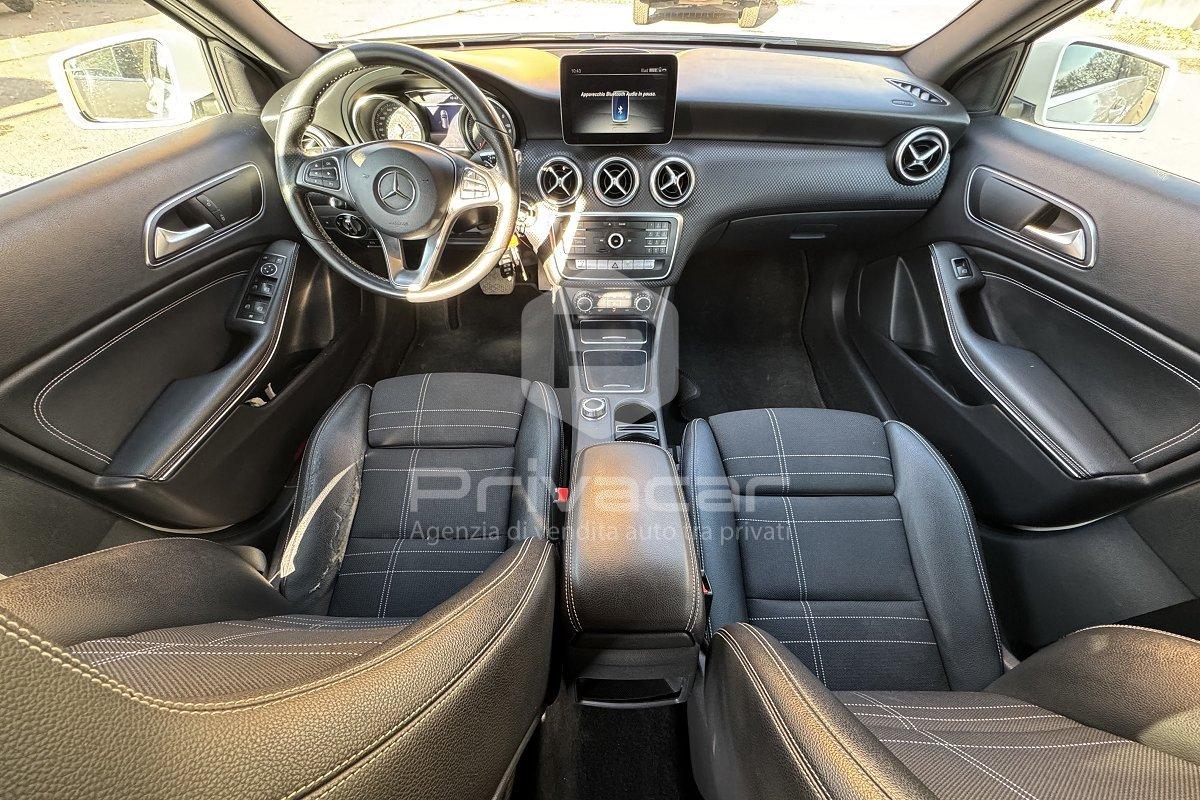 MERCEDES A 180 d Automatic Premium