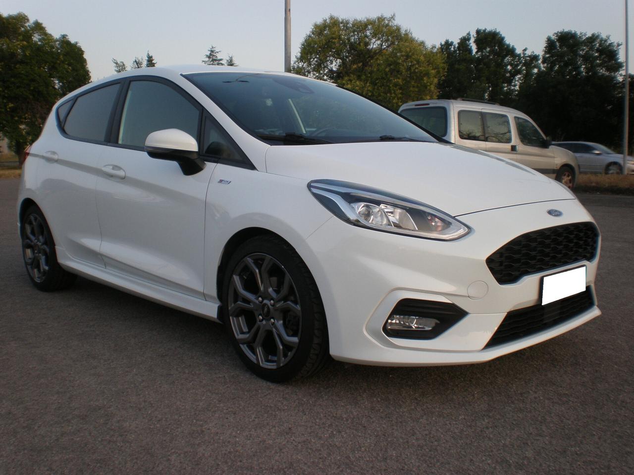 Ford Fiesta 1.5 td ST-Line, pochi km, full