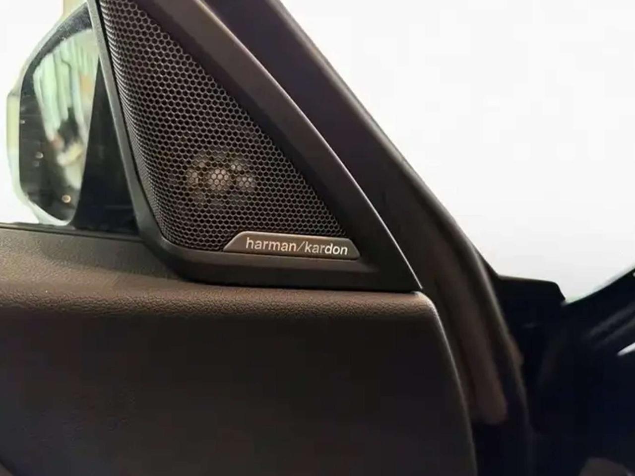 BMW 220 220d Coupe mhev 48V MSport Pro auto/Harman Kardon/19"