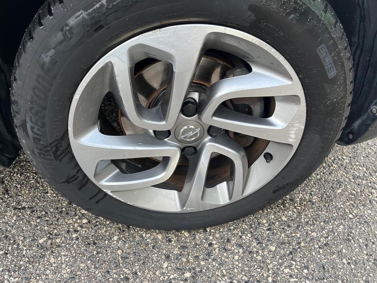 Opel crossland 1.2/110 cv - km 60000-2018