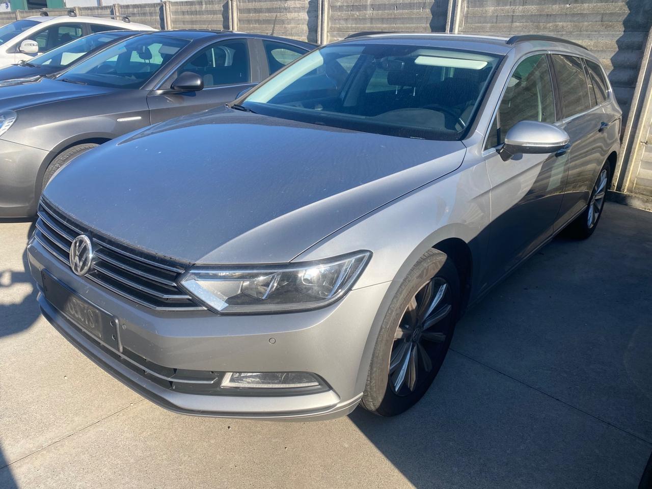 Volkswagen Passat 2.0 TDI DSG Highline BlueMotion Technology