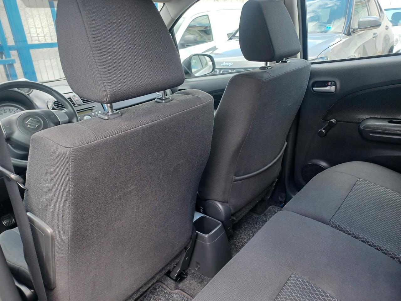 Suzuki Splash 1.0 Style Solo 100000 km 2014