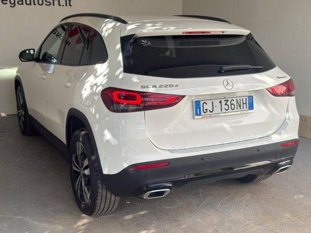 MERCEDES-BENZ GLA 220 d Automatic Sport Plus