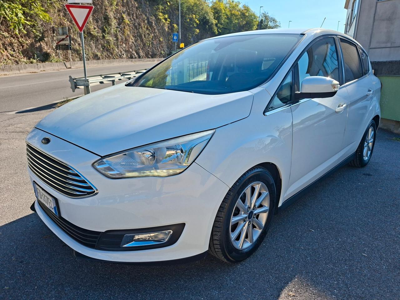 Ford C-Max 1.0 BENZINA / EURO 6B / DA NEOPATENTATI