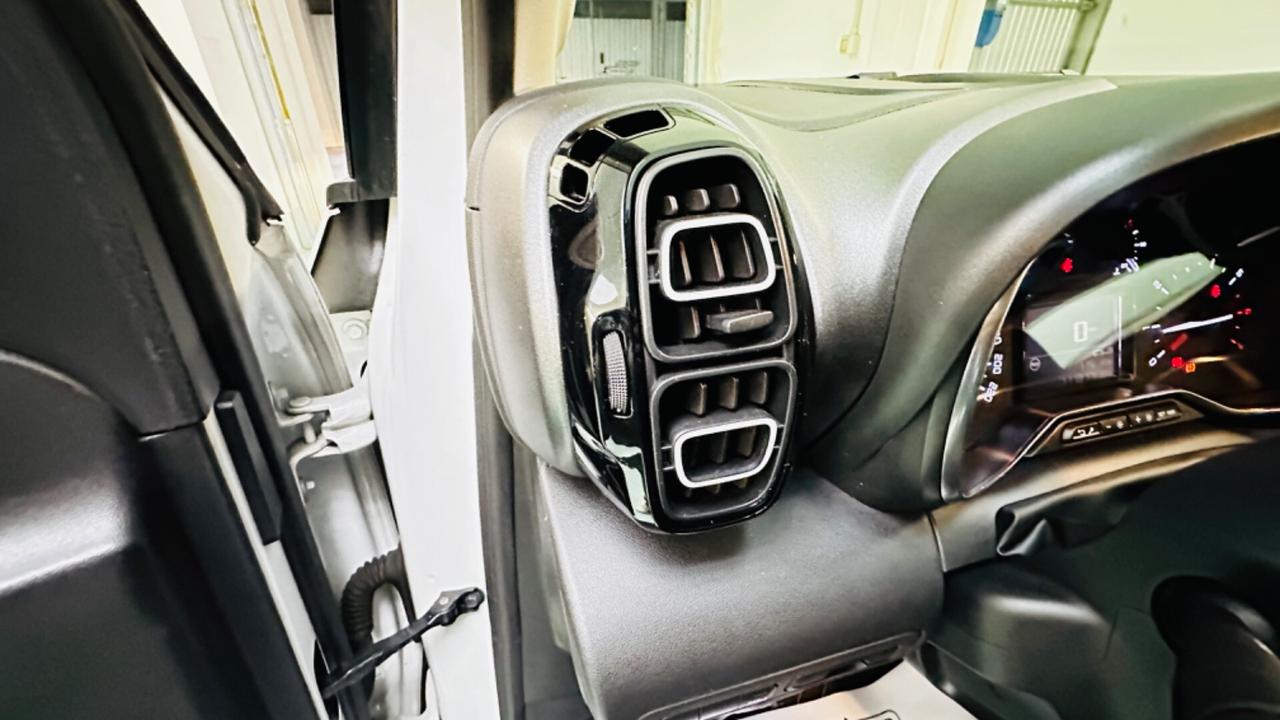 Citroen C3 Aircross. Uniproprietaria, ok neopatentati