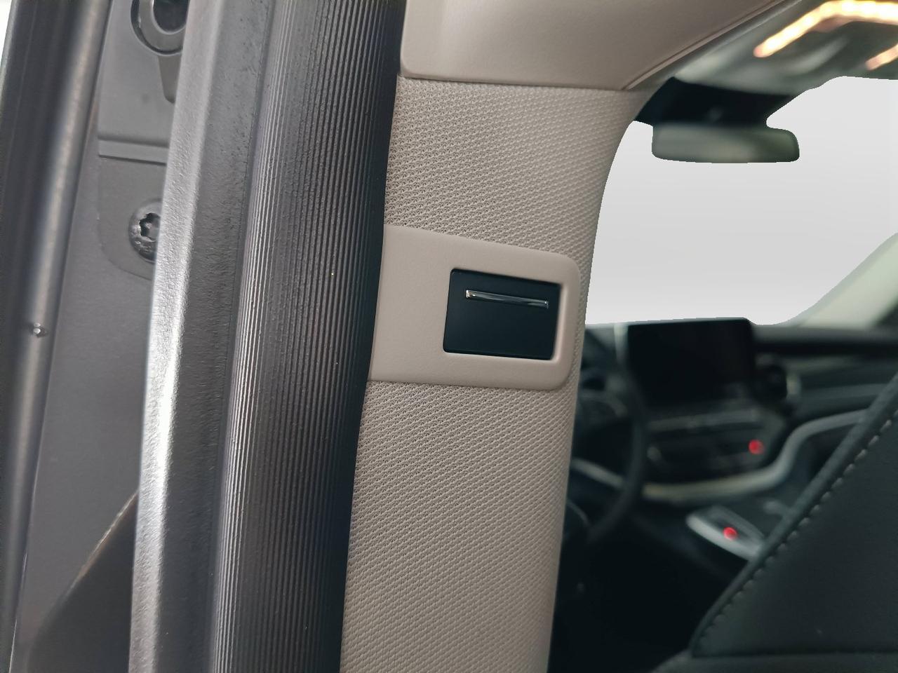 Mercedes-Benz Classe V - W447 2019 Extralong - V Extralong 300 d Premium 4matic auto