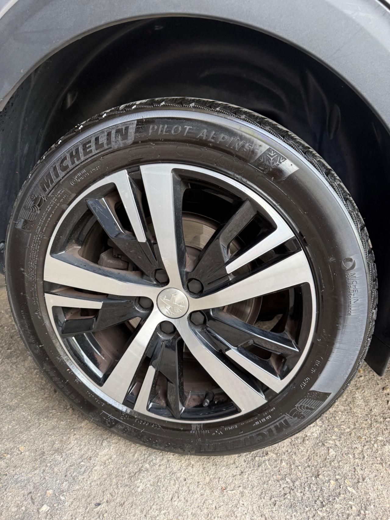 Peugeot 3008 1.5 diesel EAT8 GT tetto apribile 2022