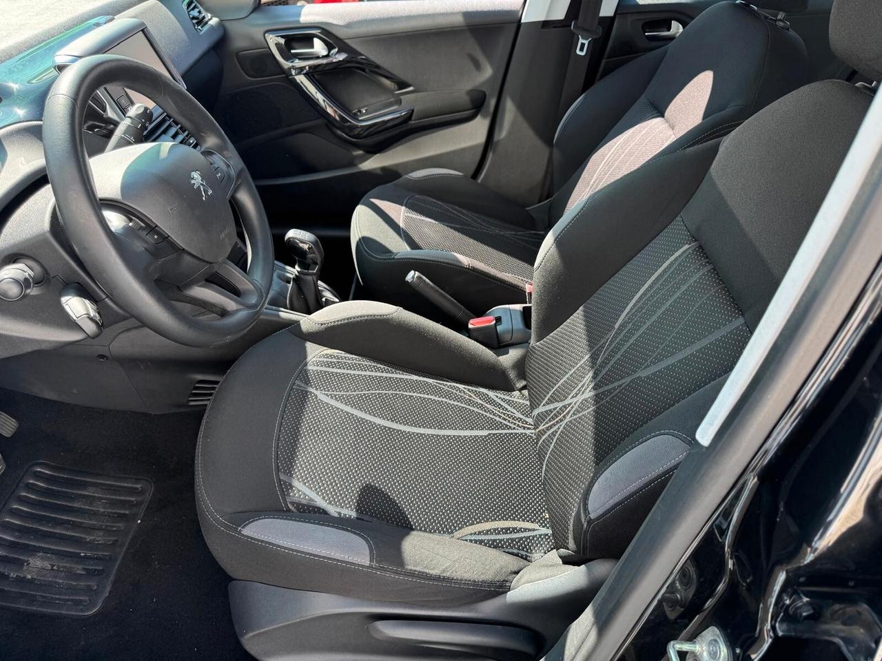 Peugeot 208 1.2 VTi 82 CV 5 porte Active